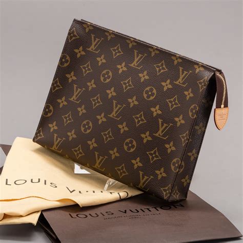 lv toiletry pouch 26 measurements|lv toiletry pouch 26 selfridges.